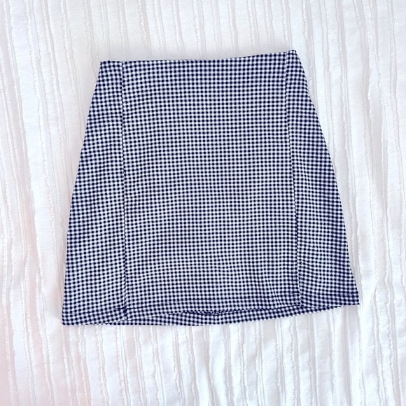 Brandy Melville Dresses & Skirts - Brandy Melville John Galt Gingham Mini Skirt Size S